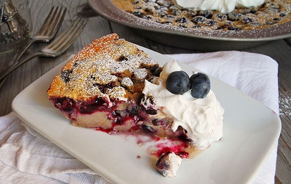 Borůvkový a clafoutis dezert 4 Klasické borůvkové Clafouti