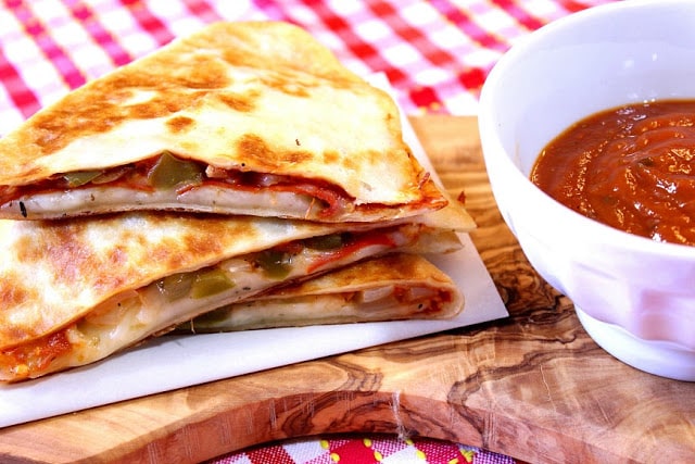 Dětská oblíbená feferonková pizzadilla 4 Dětská oblíbená feferonková pizzadilla