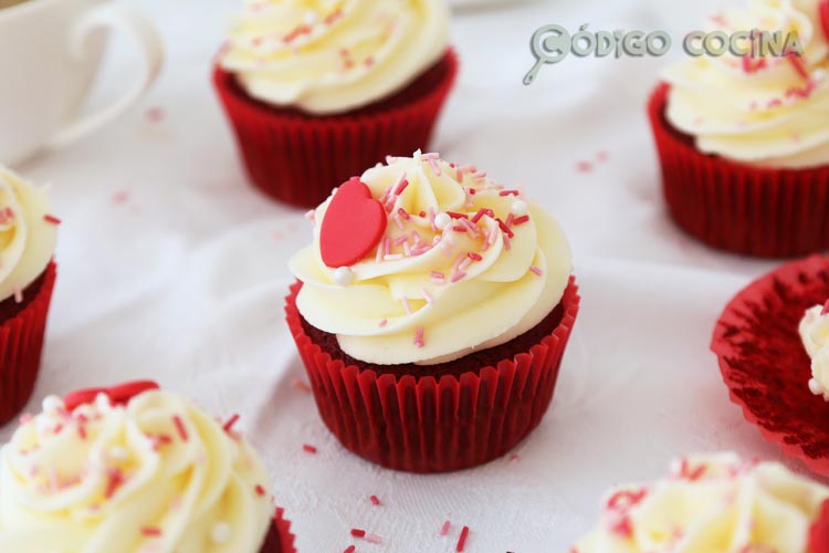 Jak udělat červené sametové košíčky 7 cupcakes de red velvet
