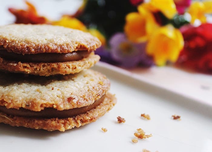 Nut and dulce de leche alfajores, krok za krokem recept 1 Matice a dulce de leche alfajores